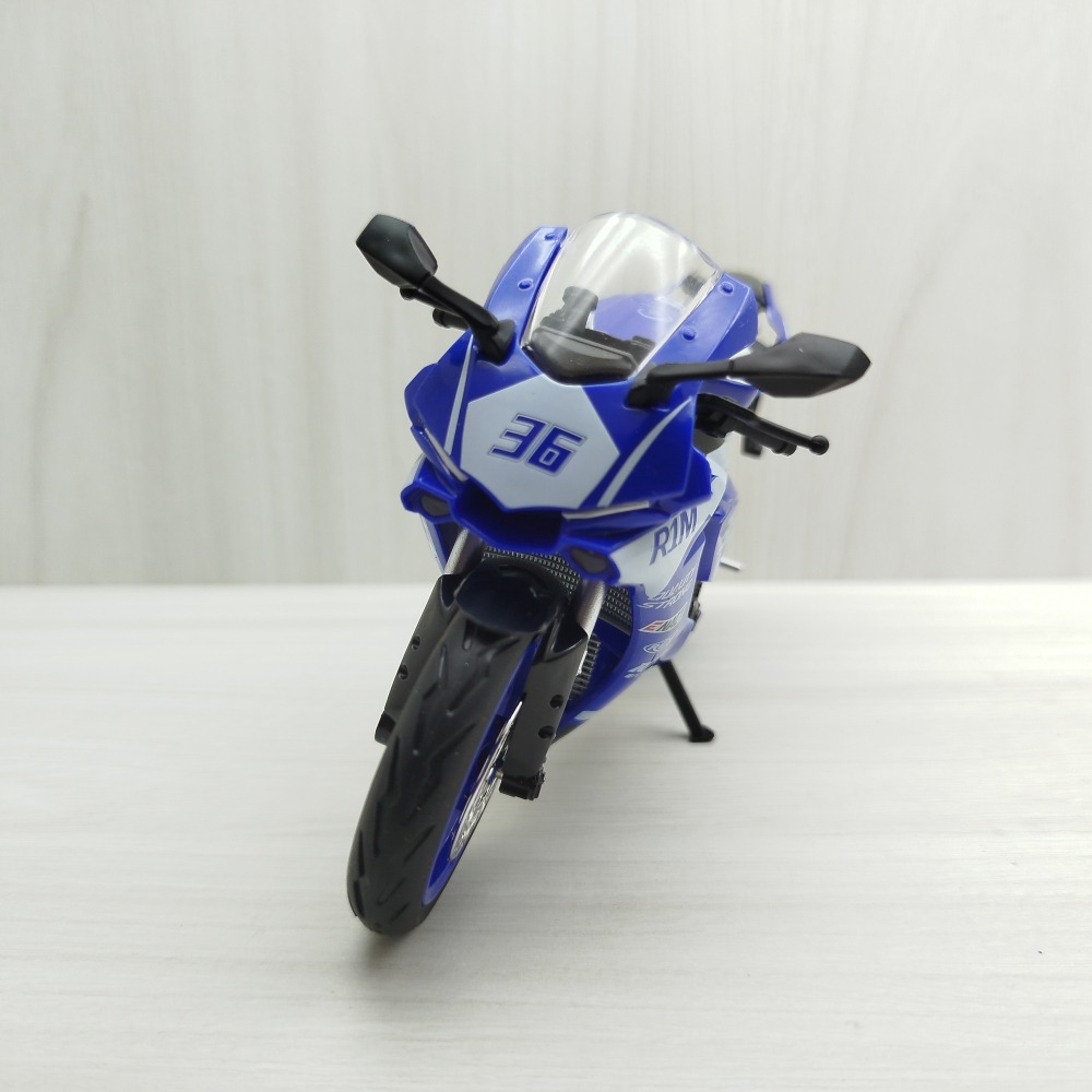 宅米吉 全新現貨~1:12~山葉 YAMAHA YZF-R1M 藍色 (聲光車) 模型車 玩具 兒童  重機 摩托車-細節圖3