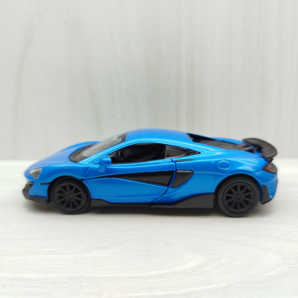 全新盒裝現貨~1:36~麥拉倫 McLaren 600LT 藍色 合金 模型車 迴力車 交通模型 收藏-細節圖2