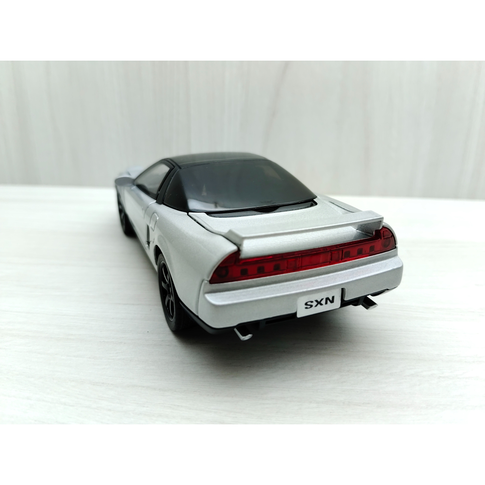 全新盒裝現貨~1:32~本田 NSX 初代跑車 銀色 前輪轉向 車燈恆亮開關 合金 模型車 聲光車-細節圖5