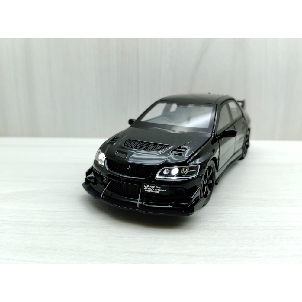 全新盒裝現貨~1:32~三菱 EVO 九代 黑色 前輪轉向 車燈恆亮開關 合金 模型車 聲光車-細節圖2