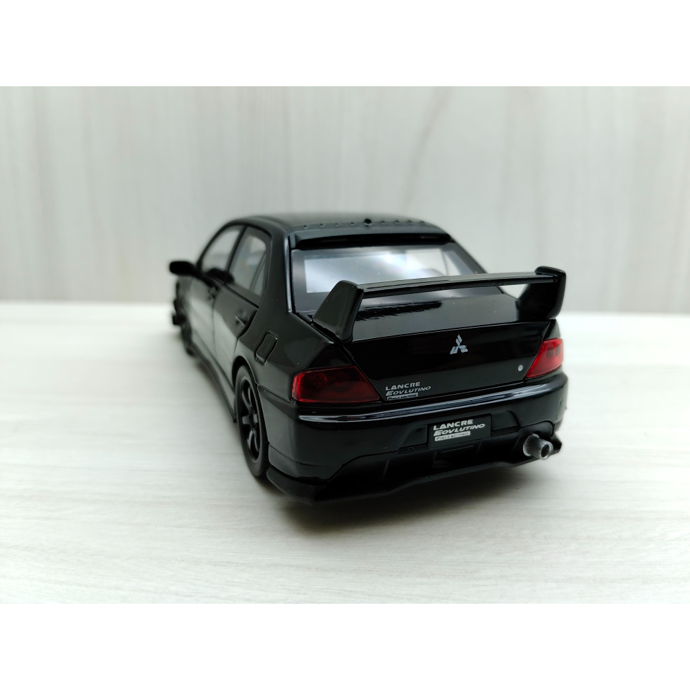 全新盒裝現貨~1:32~三菱 EVO 九代 黑色 前輪轉向 車燈恆亮開關 合金 模型車 聲光車-細節圖5