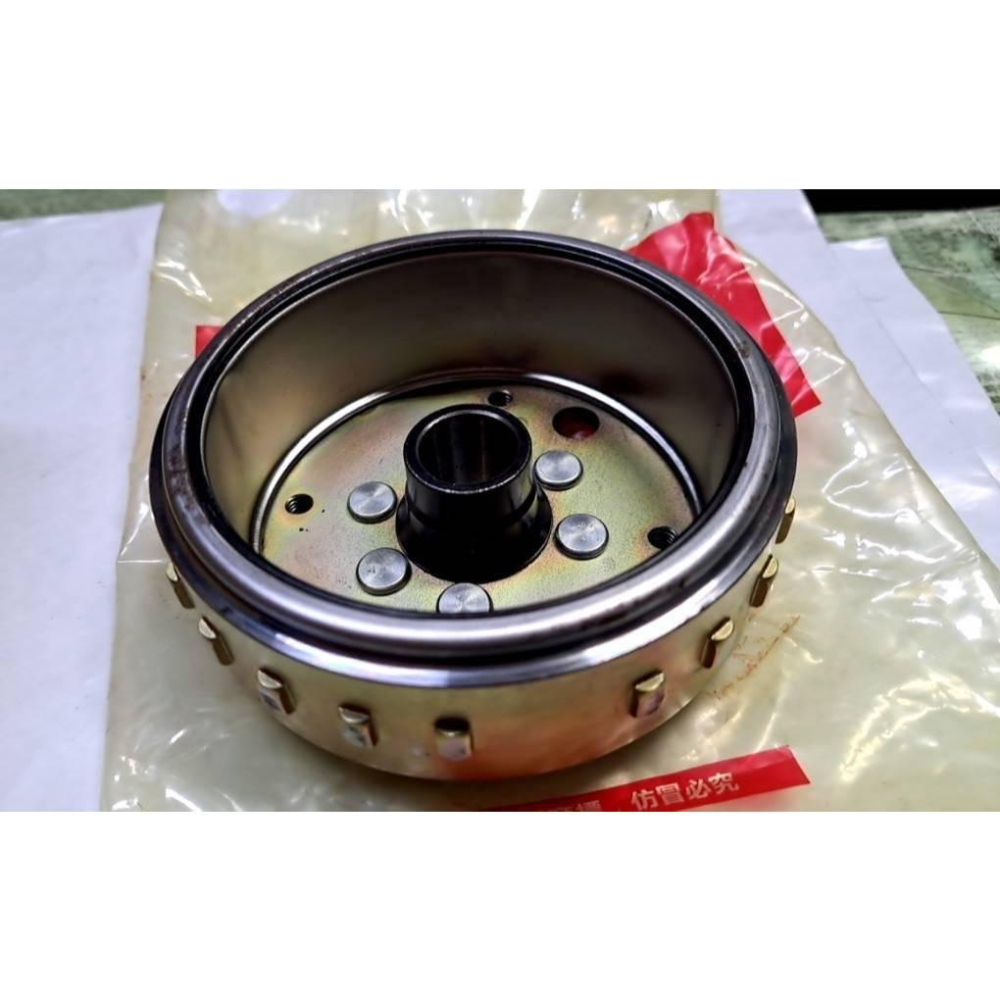 清倉~三陽原廠 31110-H6T-000 交流發電機飛輪-細節圖2