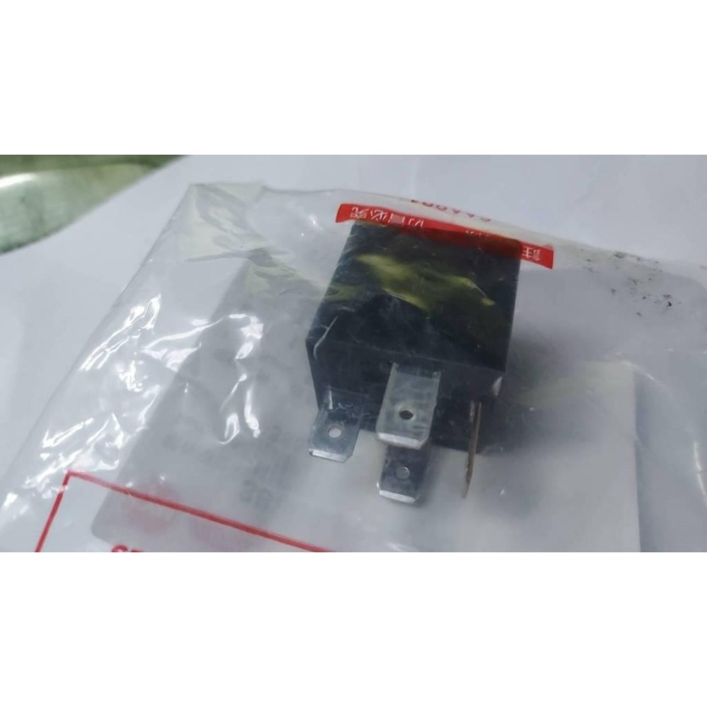 清倉~三陽原廠啟動繼電器F91 4線 適用: FNX 125雙碟  MMBCU TCS  JET SL DRG-細節圖2