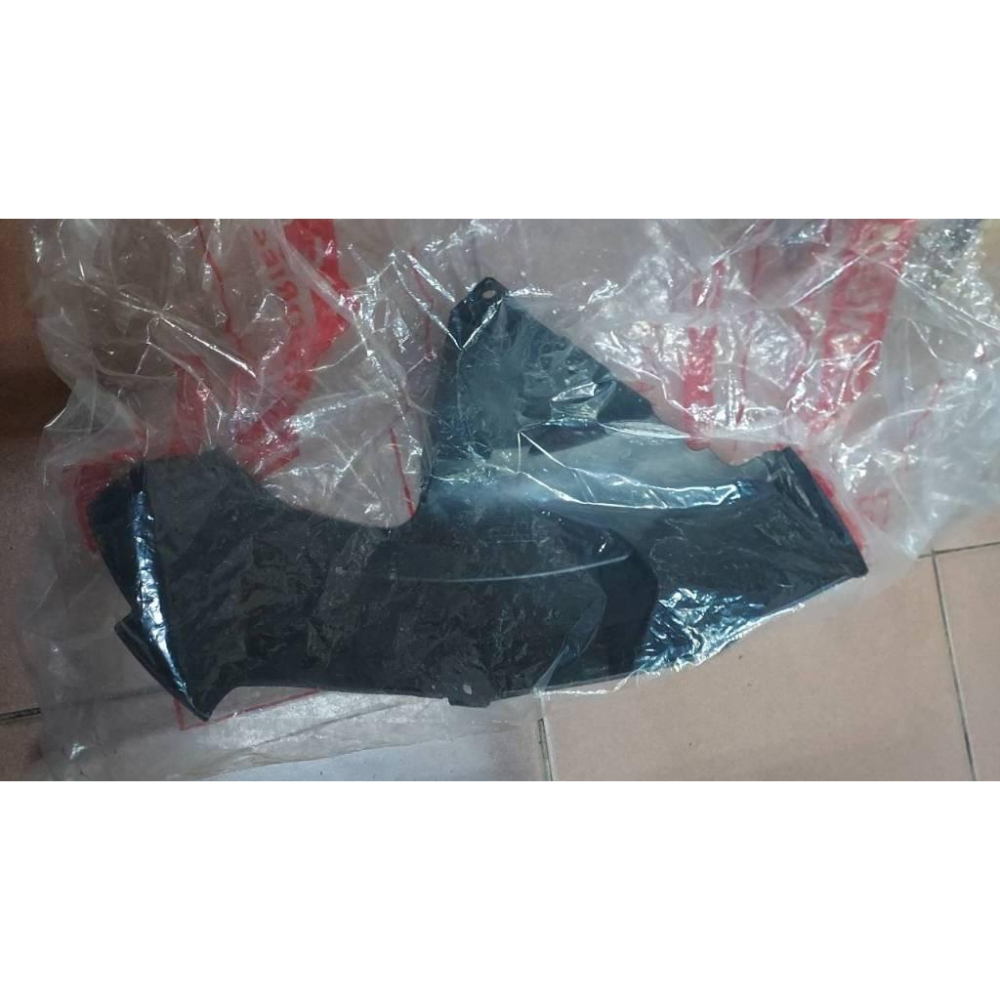 清倉~三陽原廠後擋泥板80110-HEB-000 後內土除 悍將FIGHTER 4V HV15V1-細節圖2