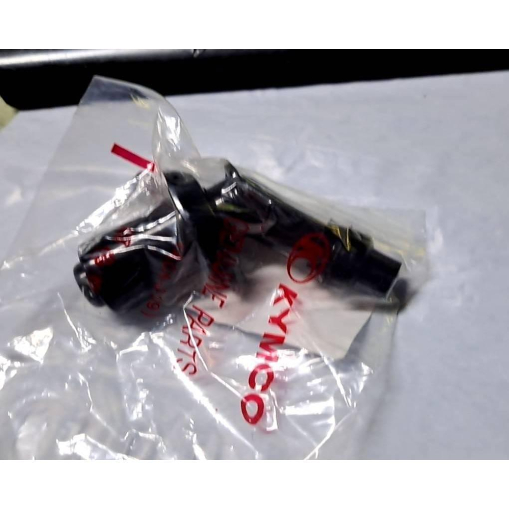 清倉~光陽原廠火星塞蓋 GFY6 適用機種:豪邁 迪爵 三冠王 高手-細節圖2