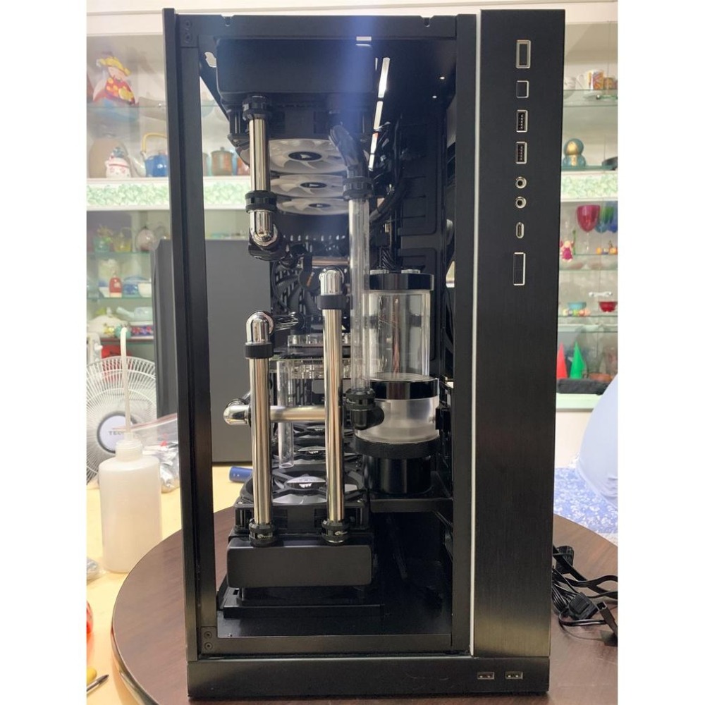 光華商場㊣【客製化電腦】客製化 LIAN-LI O11D XL AMD水冷主機改裝 訂做特殊主機改裝 不鏽鋼管配置-細節圖5