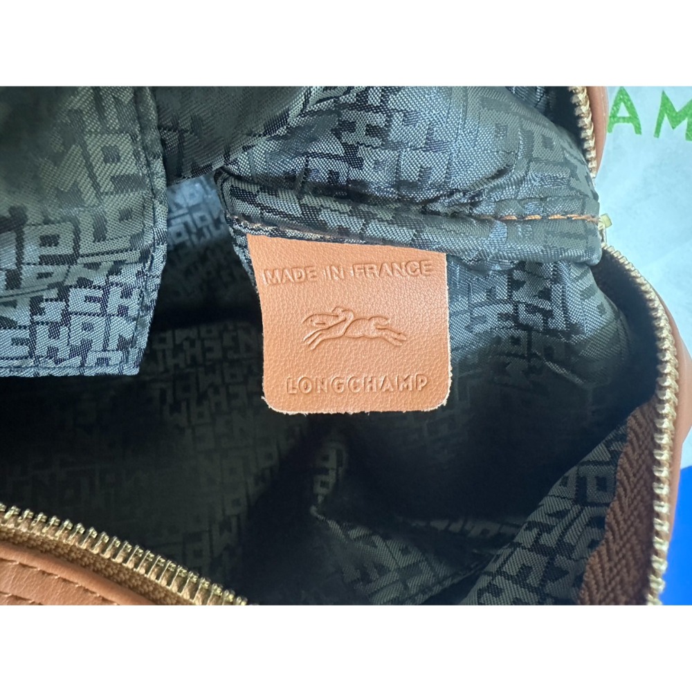 二手 9.9成新 LONGCHAMP Le Pliage Xtra 串珠飾繩結牛皮半月型單肩包(腰果棕) 加送內膽包-細節圖8