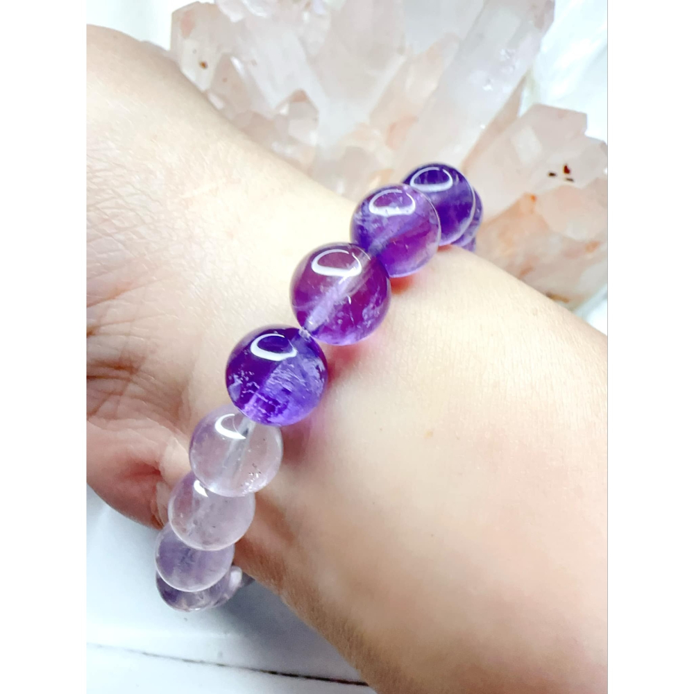 ✨漸層紫兔毛水晶-轉運夢幻紫 // 貴人運淨化增靈性#漸層紫兔毛#更積極有活力#有益於創造力#招貴人#a6#促進睡眠#-細節圖2