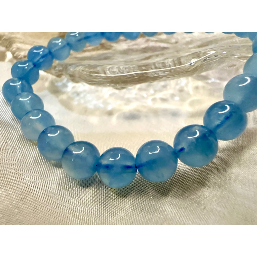 ✨【五行喜水】腕間一抹藍｜海藍寶💙  🌊勇敢者之石 × 溝通能量 × 財運流動🌊-細節圖2