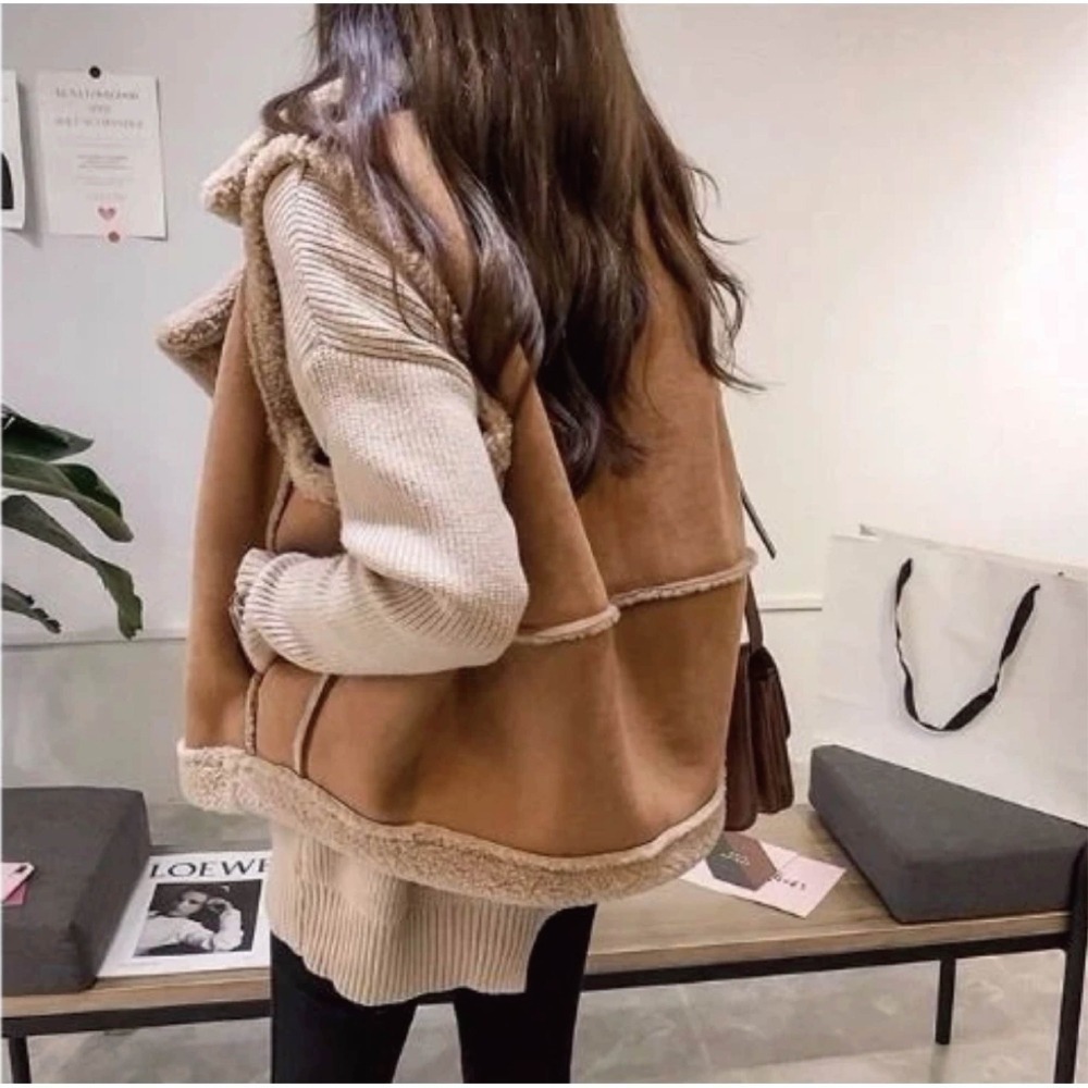 【限時購】【海麗娜】翻領羊羔毛背心 無袖背心 馬甲 麂皮絨仿皮革西裝領素色韓版寬鬆顯瘦休閒百搭開衫衣【A2110】-細節圖8