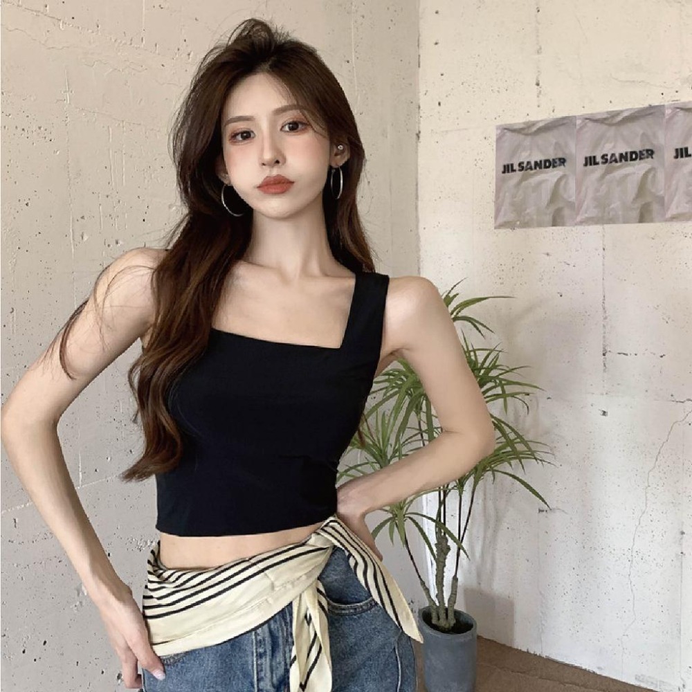 【Helena】冰絲方領背心 寬肩吊帶背心 胸墊運動外穿夏季內搭衣 露臍短款打底上衣 背心 上衣女【A172】-細節圖2