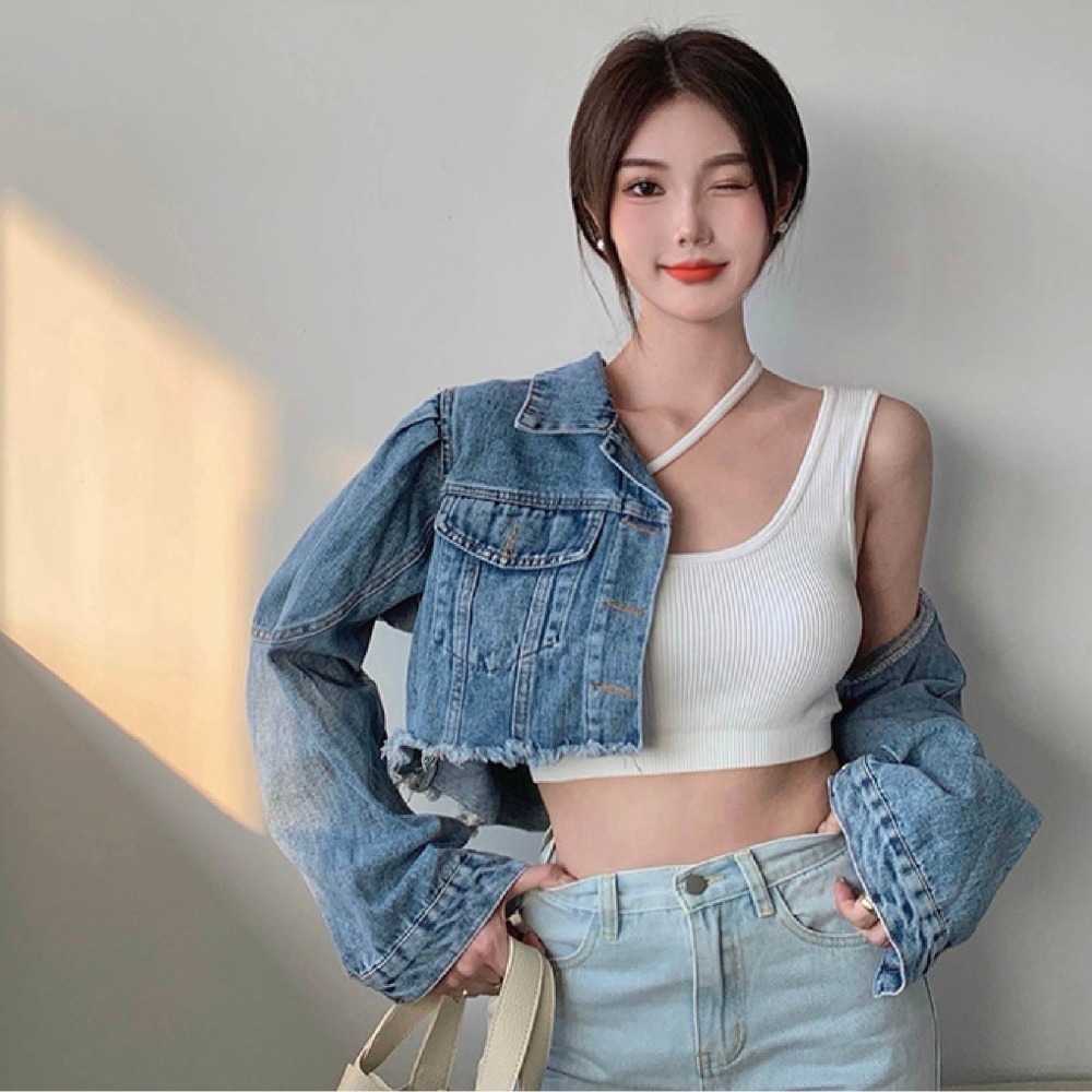 【限時購】【海麗娜】韓版美背吊帶打底背心 帶胸墊 上衣 單肩背心 斜肩甜美V領抹胸內搭打底背心 背心女【B141】-細節圖7