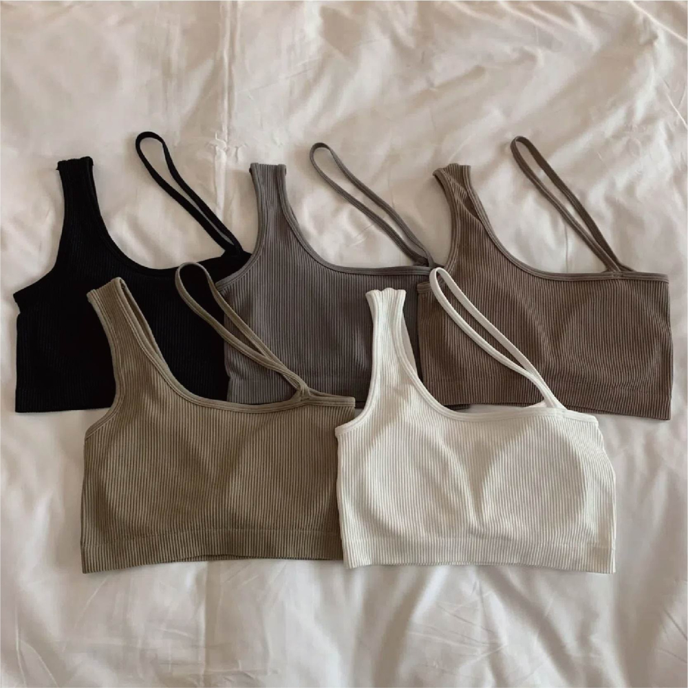 【Helena】韓版美背吊帶打底背心 帶胸墊 上衣 單肩背心 斜肩甜美V領抹胸內搭打底背心 背心女【B141】-細節圖9