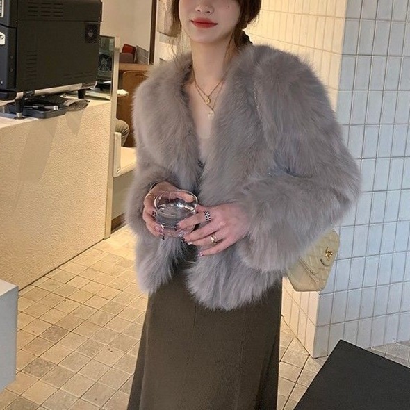 【海麗娜】韓版毛絨皮草外套 仿狐狸毛 短版上衣 毛衣外套 典雅純色V領寬鬆休閒百搭開衫衣 外套女【A2116】-細節圖2