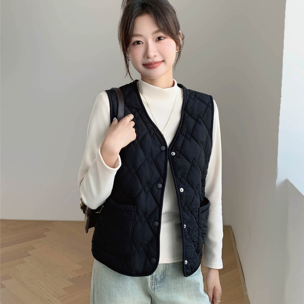【Helena】菱格羽絨棉馬甲 保暖背心 無袖上衣 V領有口袋休閒外搭背心 棉服 背心女 女裝【A2218】-細節圖6