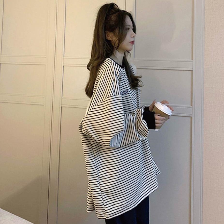 【海麗娜】韓版條紋寬鬆長袖上衣 大學T 薄款衛衣  長袖t恤 男友風顯瘦圓領打底衫 上衣女 秋冬【A2197】-細節圖4