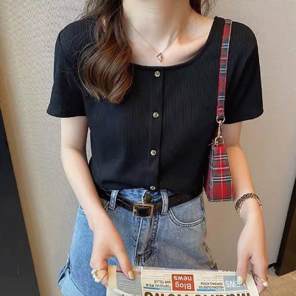 【海麗娜】韓版方領露鎖骨短版針織上衣 短袖上衣 短袖t恤 女裝 顯瘦上衣 衣服 寬鬆百搭上衣 素T【A151】-細節圖4