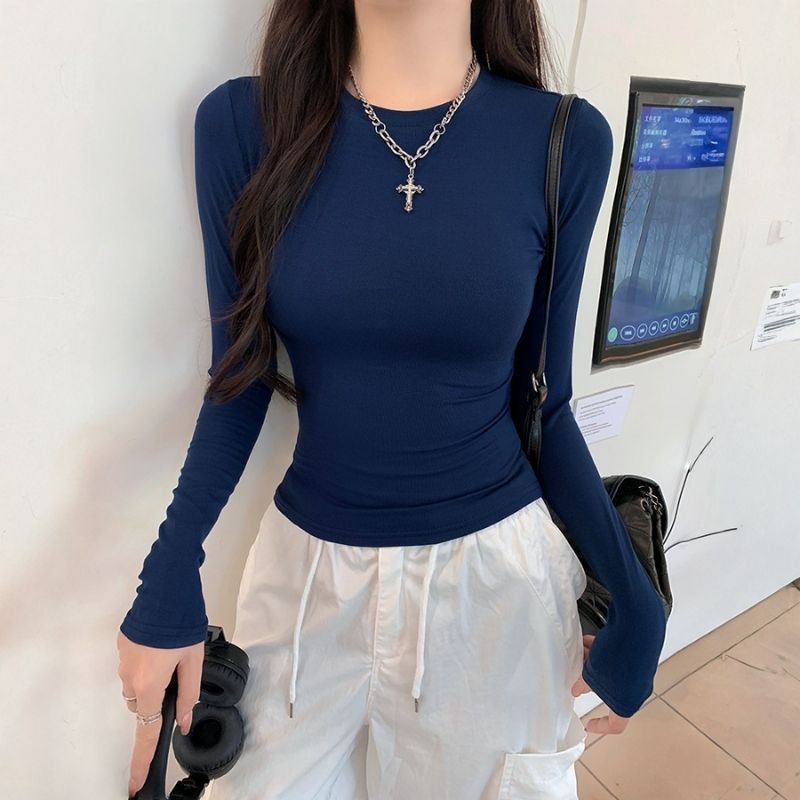 【海麗娜】圓領內搭長袖上衣 薄款緊身打底衣 T恤 女裝 顯瘦保暖秋冬韓版素色彈性貼身柔軟舒適合身百搭【A2280】-細節圖7