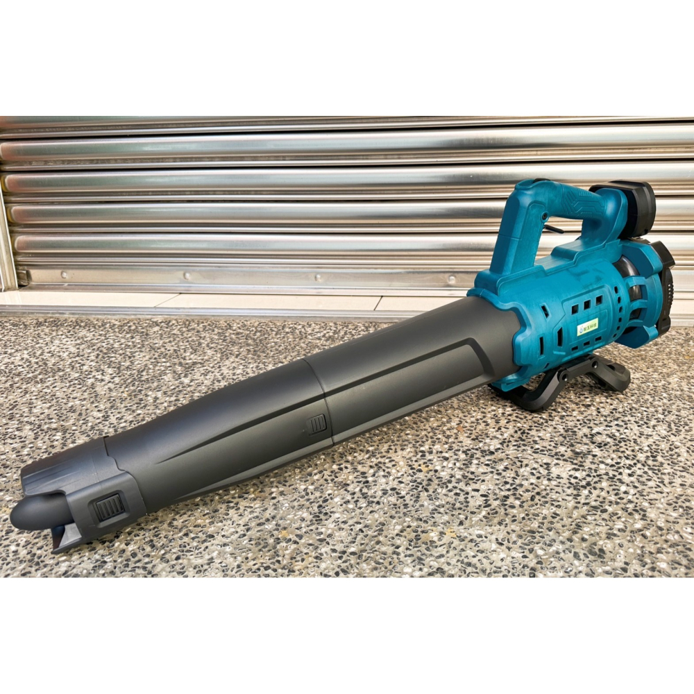 無刷鋰電大型直立式吹風機 卡扣款 通用牧田款18V插腳 4.0AH /除雪吹塵吹葉機/暴風槍/強力多功能鼓風機-細節圖6