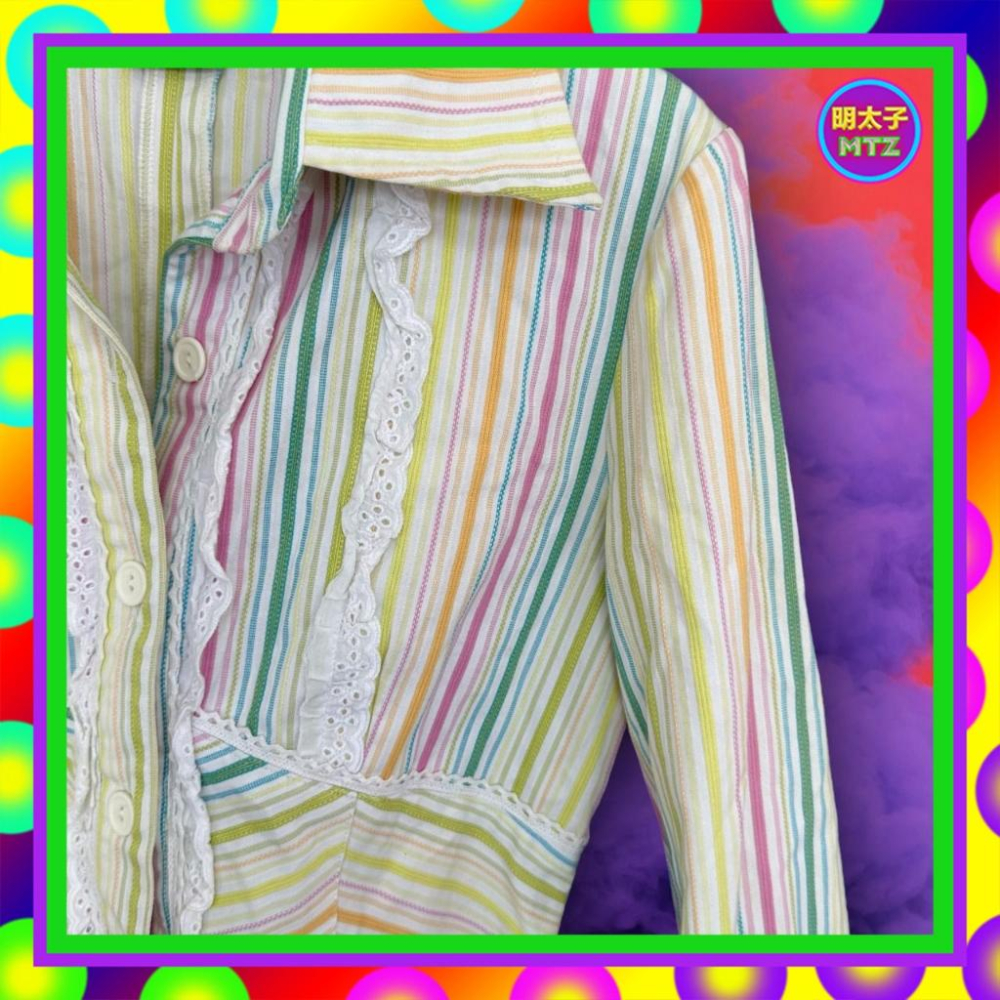 二手 HER&HIM 白彩色 緹花條紋 蕾絲 彈性 長袖 襯衫 F1201 【明太子 古著應召站】-細節圖2