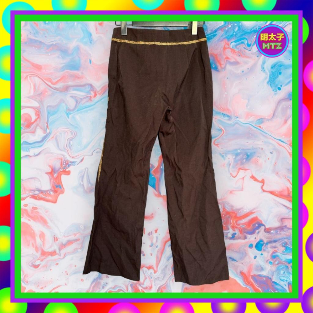 二手 CARNE 咖啡色 類風衣材質 毛線刺繡 珠飾 寬喇叭 低腰 27 長褲 F1122 【明太子 古著應召站】-細節圖3