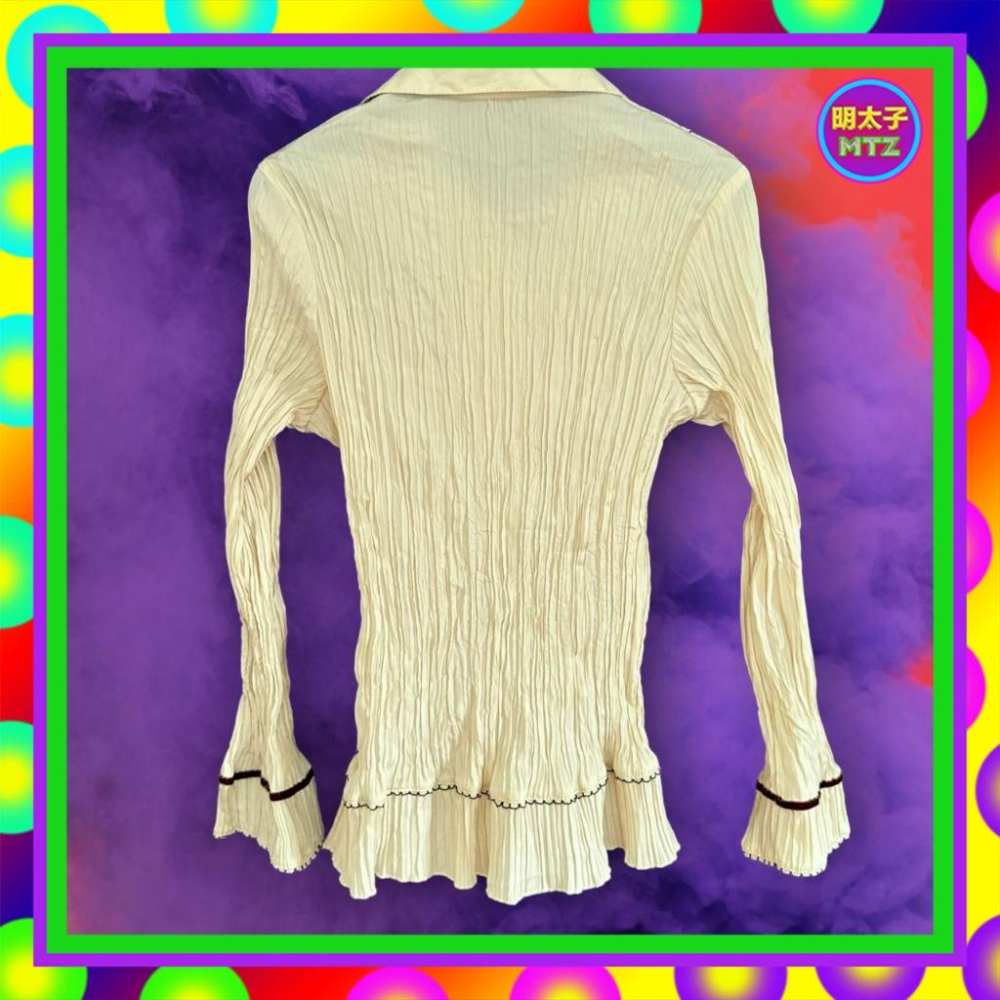 二手 MAGIC 米色 壓褶 彈性 長袖 襯衫 F1106 【明太子 古著應召站】-細節圖4