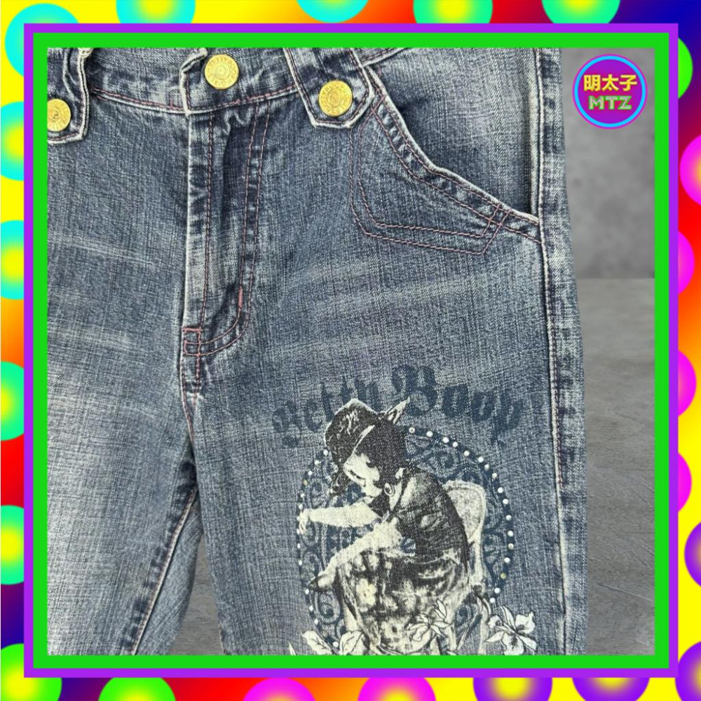 二手 貝蒂噗 藍色 牛仔 印花 口袋 微喇叭 低腰 27 長褲 F621 【明太子 古著應召站】-細節圖2