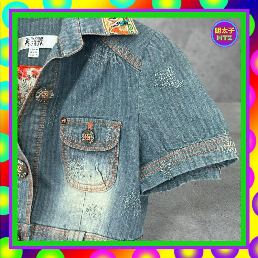 二手 FASHION SHOW 藍色 牛仔 微彈性 拼接 珠飾亮片 短版 短袖 襯衫 PF517B【明太子 古著應召站】-細節圖2