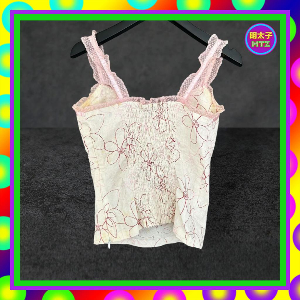 二手 BIGI 米白色 粉紅刺繡 類麻質 微挺 鬆緊背 拼接 蕾絲 緞帶 背心 PF508 【明太子 古著應召站】-細節圖3