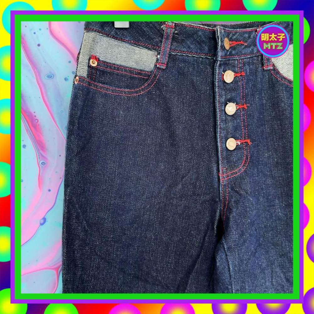 二手 BOBSON 深藍色 牛仔 微彈性 拼接 刺繡 排釦 微喇叭 高腰 27 長褲 F405 【明太子 古著應召站】-細節圖3