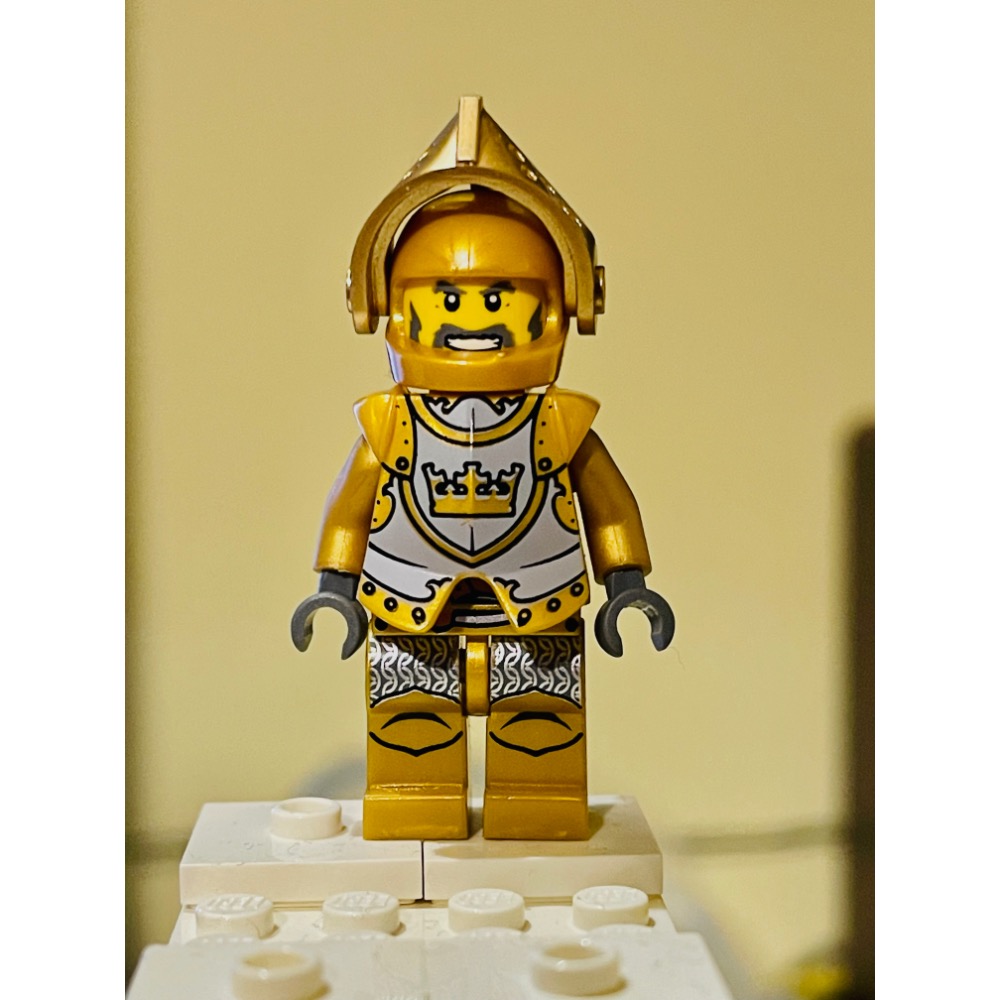 Lego 樂高 7079 cas415 黃金騎士-細節圖6