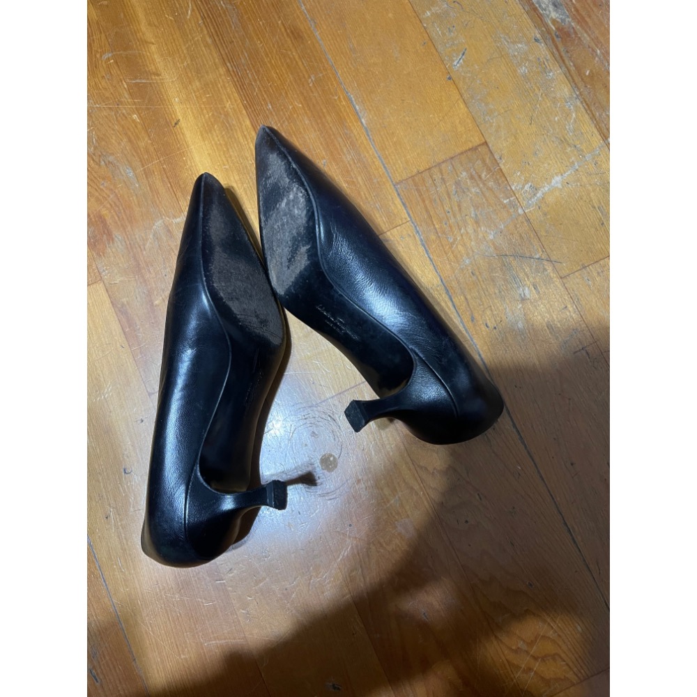 二手九新ferragamo 黑色高跟鞋.-細節圖2