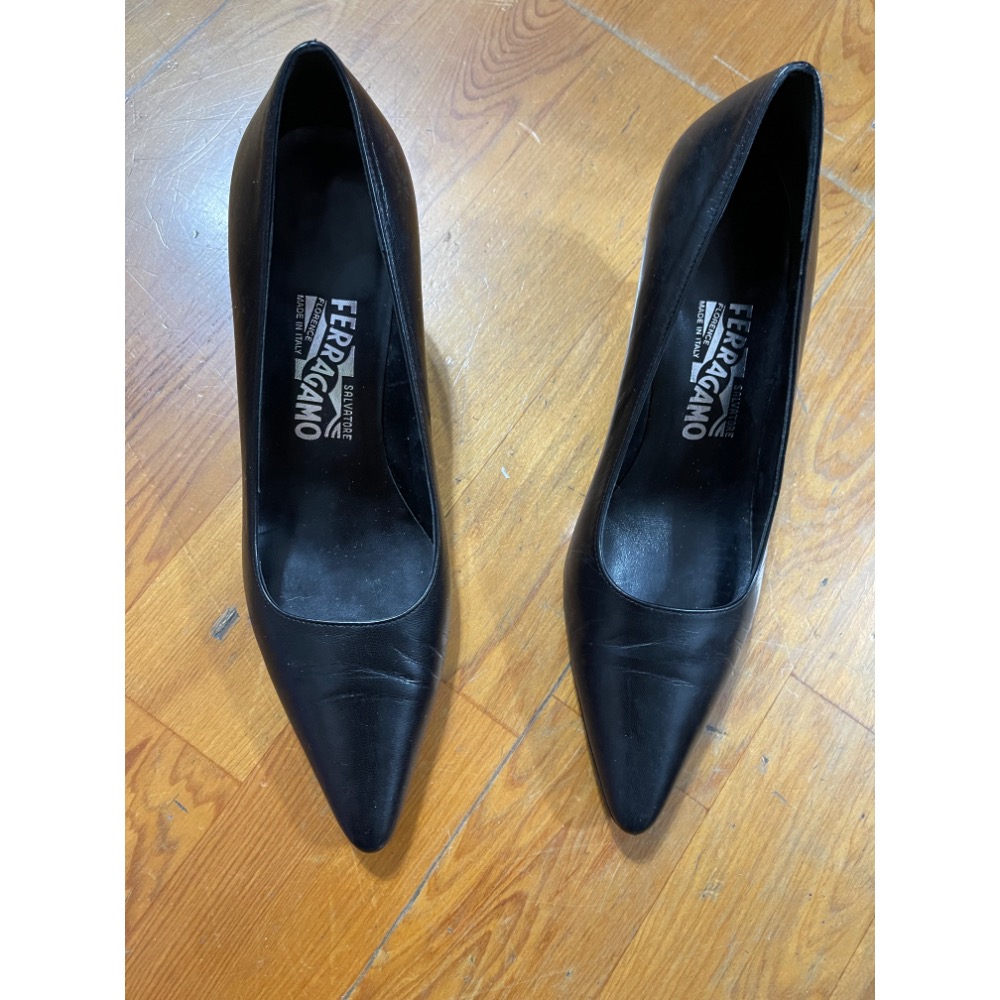 二手九新ferragamo 黑色高跟鞋.-細節圖3