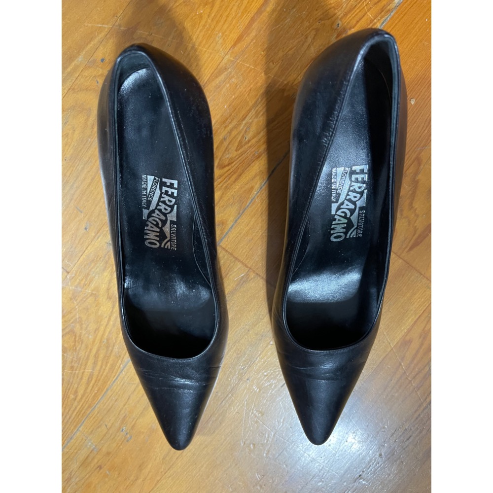 二手九新ferragamo 黑色高跟鞋.-細節圖4