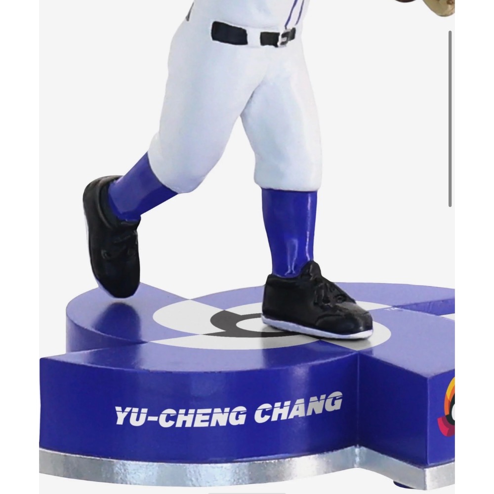 經典賽 張育成 公仔-細節圖3