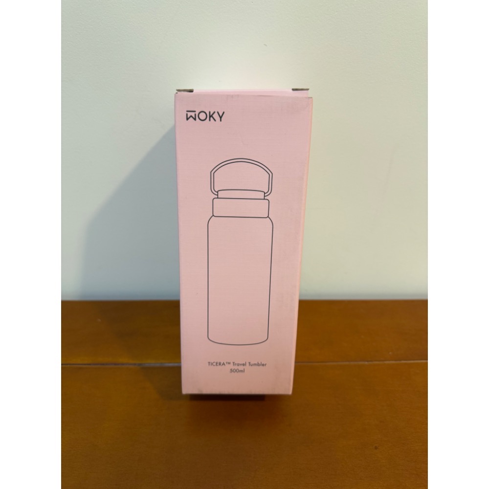 【WOKY 沃廚經銷授權】提手輕芯鈦瓷易潔層保溫瓶500ml  櫻花粉-細節圖2