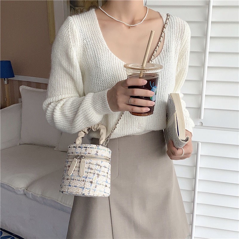 𝗥𝗼𝗹𝗹𝘆𝘇｜小香風鏈條水桶包（3色）-細節圖6