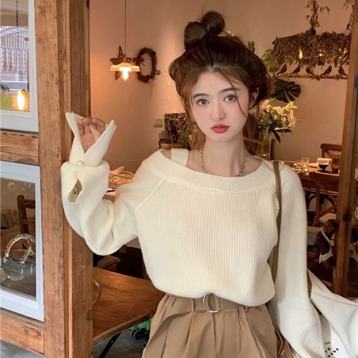 𝗥𝗼𝗹𝗹𝘆𝘇｜溫柔風露肩長袖針織上衣（2色）-細節圖3