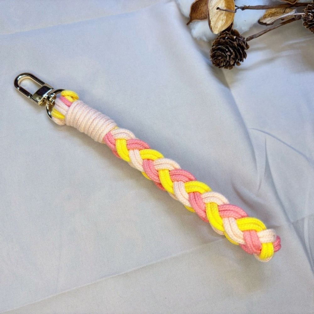 客製三色三股編手機手繩-細節圖2