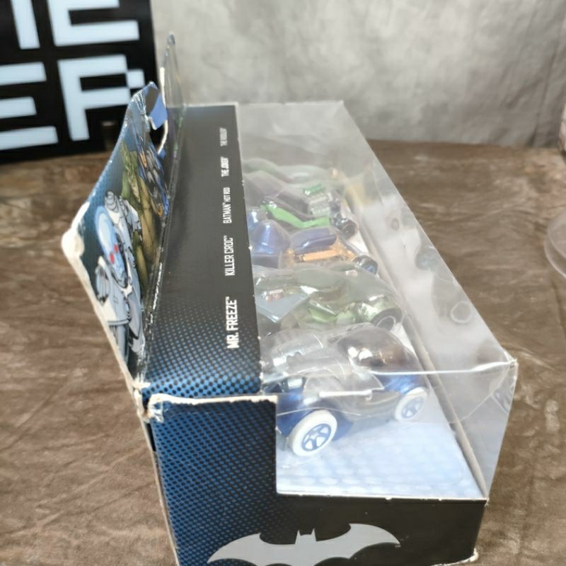 ［魔玩］hotwheels 風火輪小汽車 蝙蝠俠系列套組 角色車款 Batman 一套五台-細節圖4