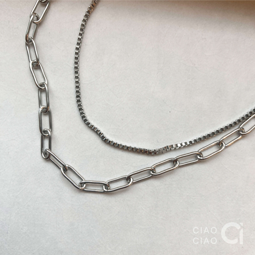 N10｜𝐂𝐥𝐚𝐬𝐬𝐲 𝐕𝐢𝐛𝐞𝐬 中性極簡雙層蛇骨扁鍊-細節圖3