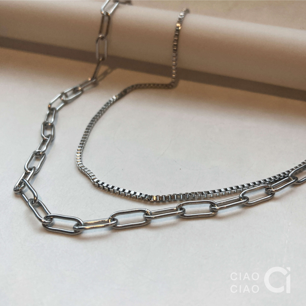 N10｜𝐂𝐥𝐚𝐬𝐬𝐲 𝐕𝐢𝐛𝐞𝐬 中性極簡雙層蛇骨扁鍊-細節圖4