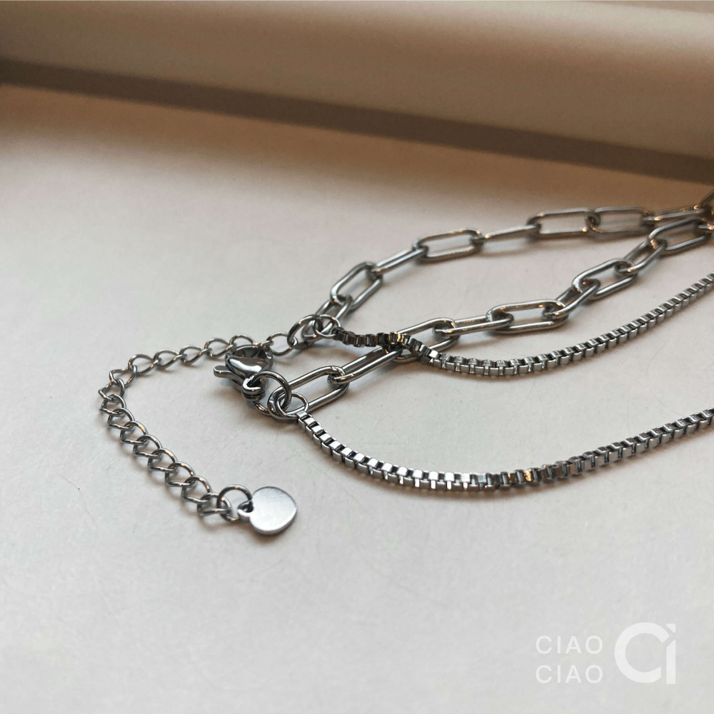 N10｜𝐂𝐥𝐚𝐬𝐬𝐲 𝐕𝐢𝐛𝐞𝐬 中性極簡雙層蛇骨扁鍊-細節圖5