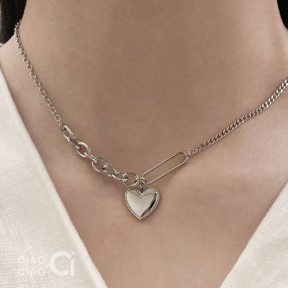 N11｜𝐂𝐥𝐚𝐬𝐬𝐲 𝐕𝐢𝐛𝐞𝐬 Y2K設計款拼接半立體愛心項鍊-細節圖5