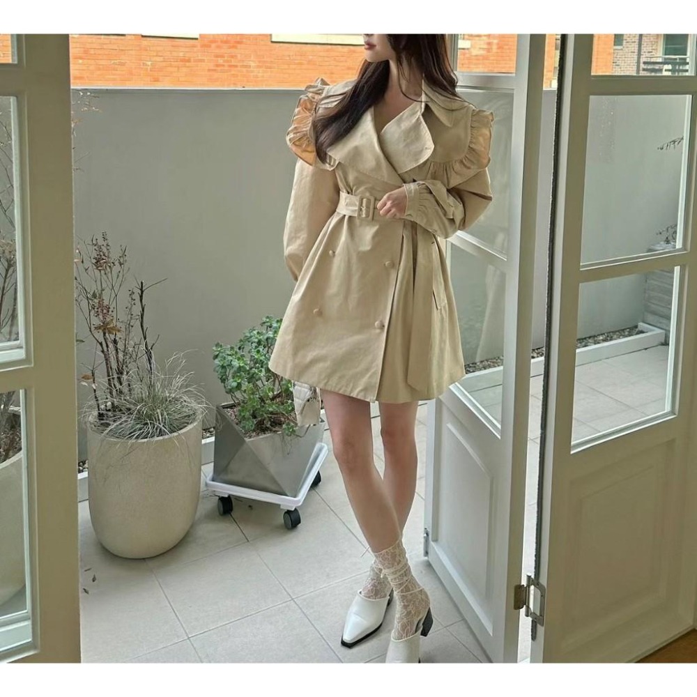 Ashley 正韓 法式荷葉翻領洋裝  外套 風衣-細節圖2