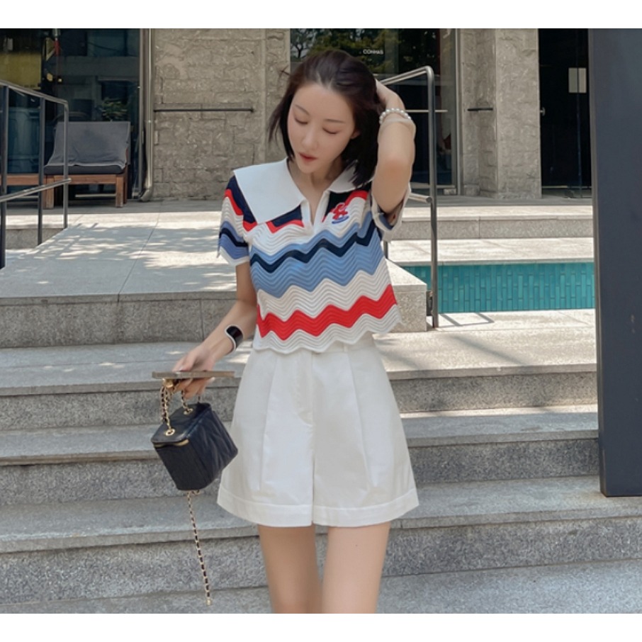 [預購 每周日中午 12:00收單] 2024 正韓 dabagirl 春夏女裝 彩色波浪紋 v字海軍領針織上衣-細節圖5