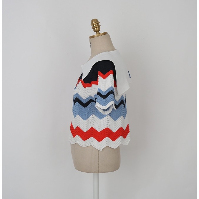 [預購 每周日中午 12:00收單] 2024 正韓 dabagirl 春夏女裝 彩色波浪紋 v字海軍領針織上衣-細節圖11