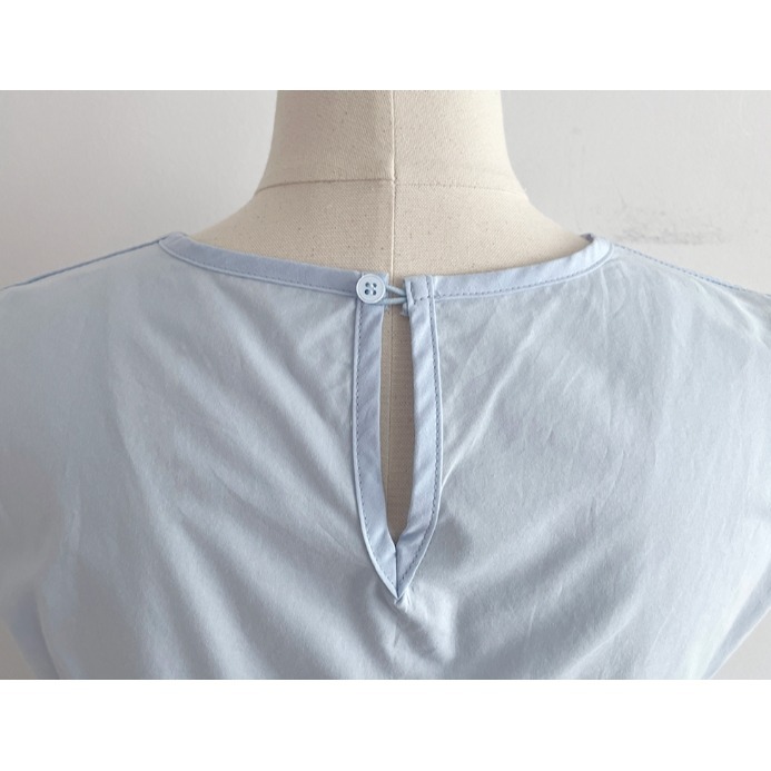 [官網特惠ing] [預購 每周日中午 12:00收單] 2024 正韓 classic-blanc 春夏女 皺褶背心-細節圖10