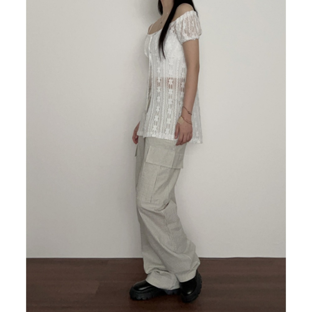 [預購 每周日中午 12:00收單 ] 2024 正韓 more-cherry 春夏女裝 露肩蕾絲花紋開襟衫-細節圖5