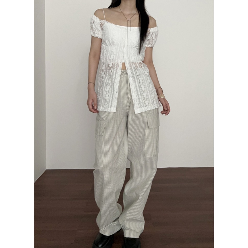 [預購 每周日中午 12:00收單 ] 2024 正韓 more-cherry 春夏女裝 露肩蕾絲花紋開襟衫-細節圖8